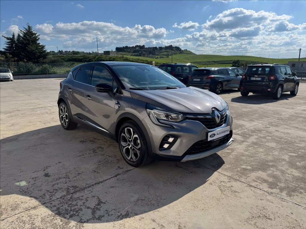 RENAULT Captur 1.6 E-Tech full hybrid Techno 145cv auto